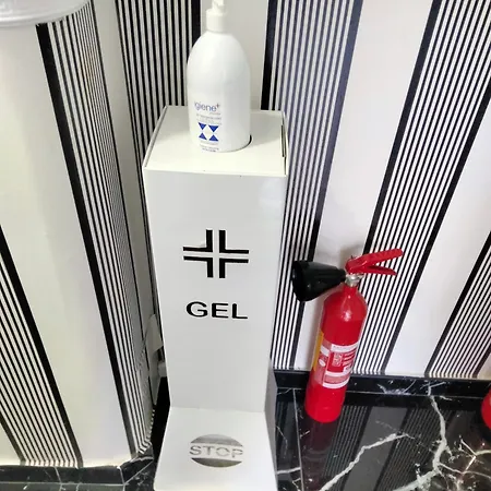 Napoli Centrale Апартаменты *