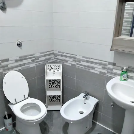 Napoli Centrale نابولي