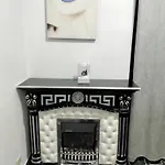 Napoli Centrale 아파트 *